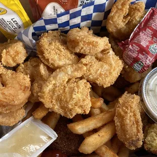 OMG I GIVE THEM A 10/10!! Quality,cleanliness,serving size! I will for sure being a returning customer.