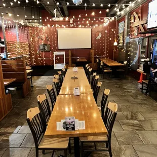 sushi and sashimi, interior