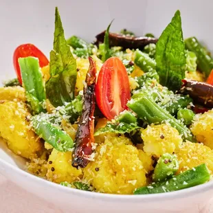 Cauliflower &amp; green beans Poriyal