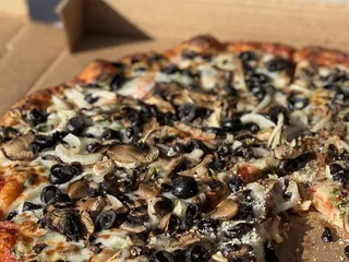 Canadian Pizza