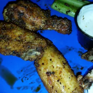 Dry rubbed wings