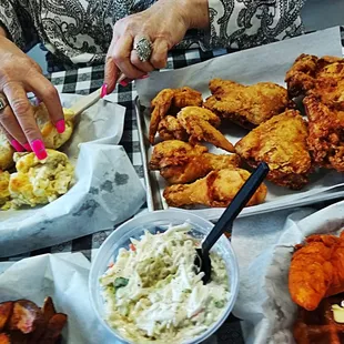 chicken wings and fried chicken, food