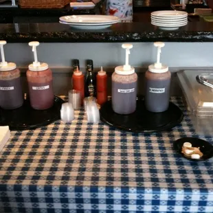 Sauce bar ( retail choices)