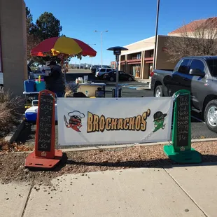 a sign for brochachos