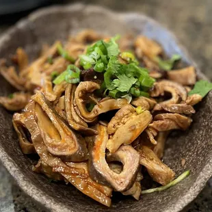 Pork intestine in spicy sauce