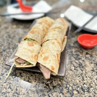 25. Beef Rolls () (2 pcs)