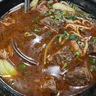 34. Braised Beef Brisket Pot/