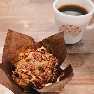 Banana pecan muffin