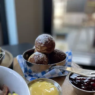 donuts, dough desserts, food