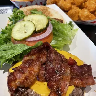 Bacon Cheeseburger