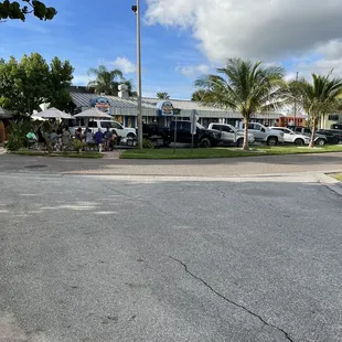 Front of restaurant from beach parking