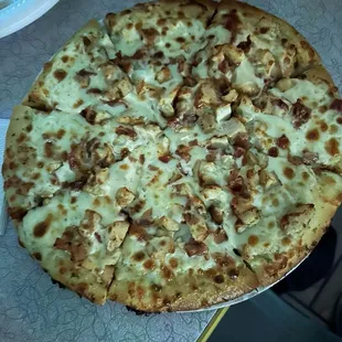 Chicken, bacon, ranch pizza so good