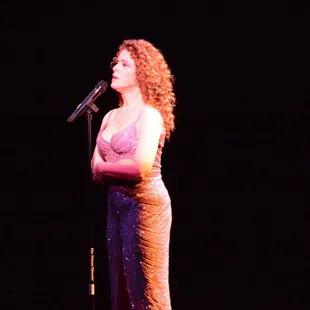 Burnadette Peters in concert.