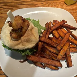 Wisconsin burger, must try...!!!!