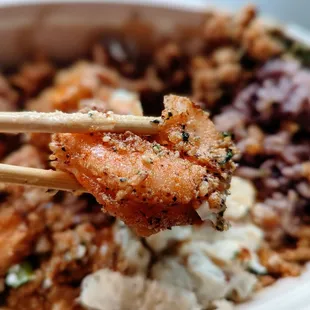 Lots of fried buttery garlic