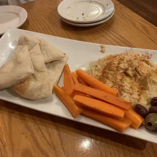 Hummus Plate