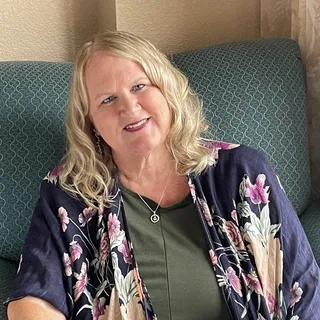 Cindy C.