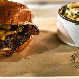 Boruto burger and mac