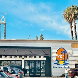 Broken Yolk Cafe Buena Park, Ca