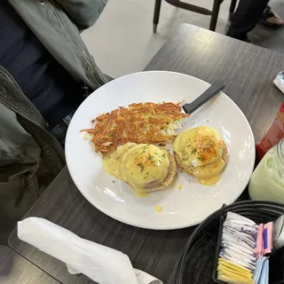 Classic Eggs Benedict