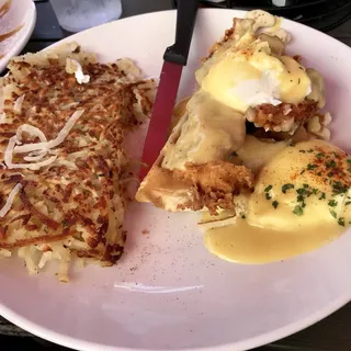 Chicken & Waffle Benedict