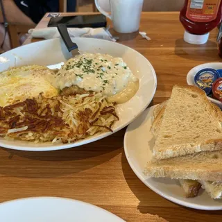Chicken Fried Steak & Eggs