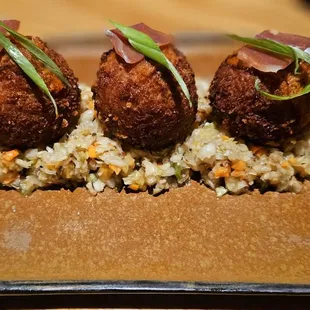 Croquetas De Pollo Y Manchego