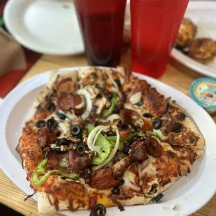 Chicken Coupe Deluxe Slice Special