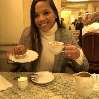 Chantal Noelle T.