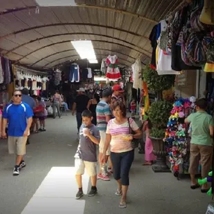 Bring back El Paso's largest swap meet in the midwest
