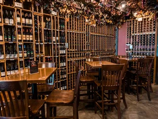 Stewart & Jasper Orchards Company Store