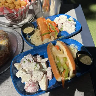 Bratwurst. Chicken Bratwurst.