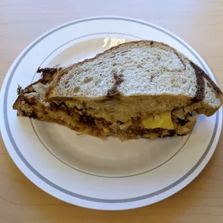 The Reubenesque Sammich