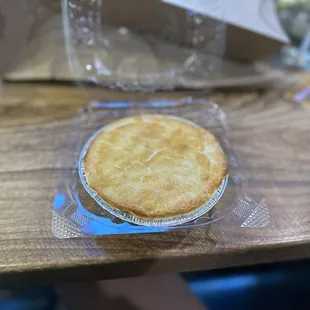 Suppose to be a peach pie