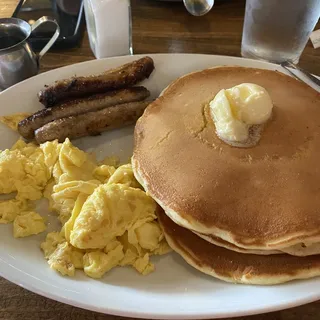 Homemade Buttermilk Pancakes
