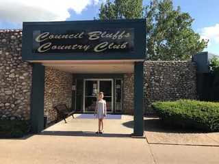 Lakeshore Country Club