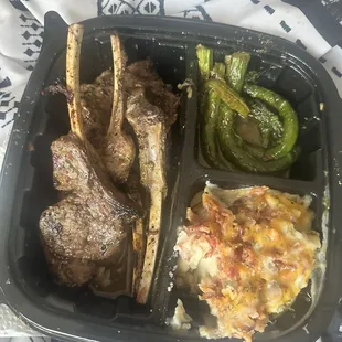 Lamb Chops with asparagus and mashed potatoes
