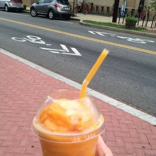 Mixed fruit smootie!! Meee