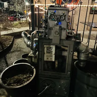 ramen and noodles, interior