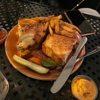 Grilled Salmon BLT Sandwich