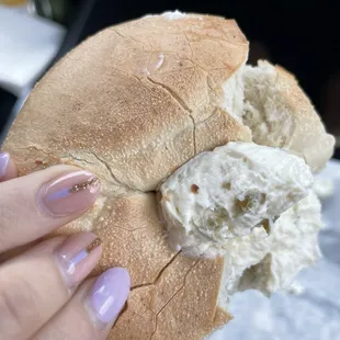 Plain bagel with jalepeno cream cheese. Amazing cream cheese!