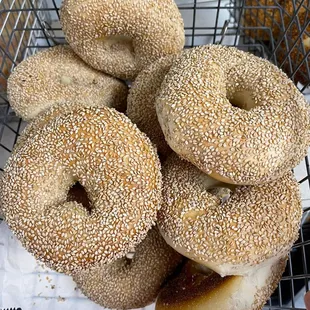 a basket of bagels