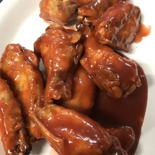 Fried chicken wings are best in town. Honey BBQ is definitely my favorite flavor