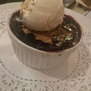 Cobbler. Blueberry