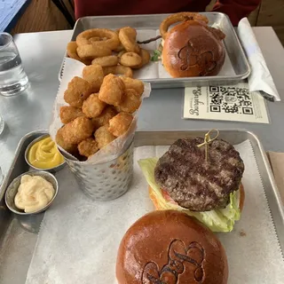 Brooklyn Burgers & Beer Burger