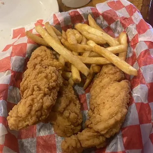 Kids chicken tenders