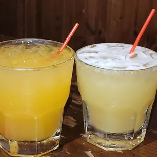 Happy Hour Tues-Fri -4pm-8pm - $5 Margaritas!  We definitely enjoyed our Mango Margarita ($5) and Pineapple Margarita ($5)