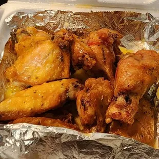 chicken wings in foil