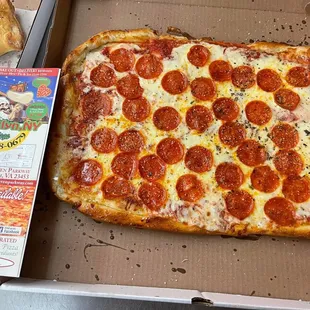 Large 16" Sicilian pepperoni pizza