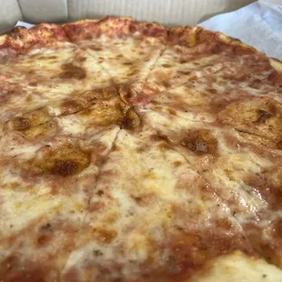 12" good and fresh pizza